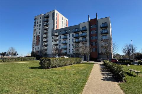 1 bedroom apartment to rent, Marina Heights Pearl Lane Gillingham Kent