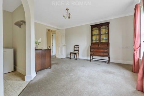 1 bedroom retirement property for sale, Kingfisher Court, Isleworth TW7