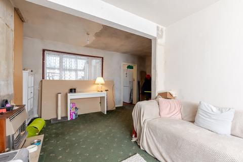 94 Berwick Crescent, Sidcup, DA15 8HR