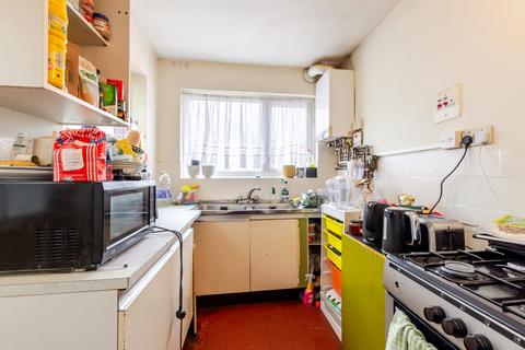94 Berwick Crescent, Sidcup, DA15 8HR