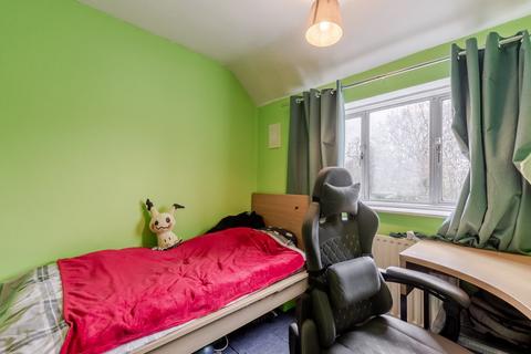 94 Berwick Crescent, Sidcup, DA15 8HR