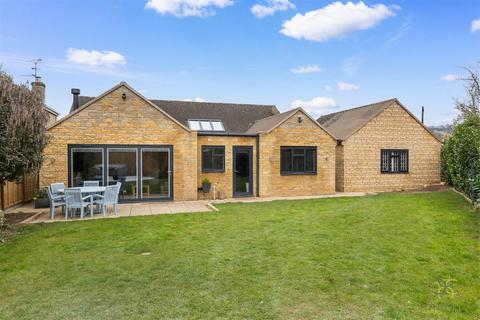 21 Bloxham Road, Broadway, WR12 7EU