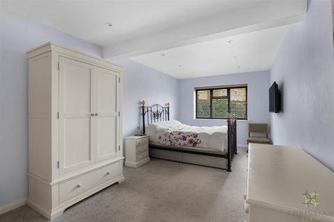 21 Bloxham Road, Broadway, WR12 7EU