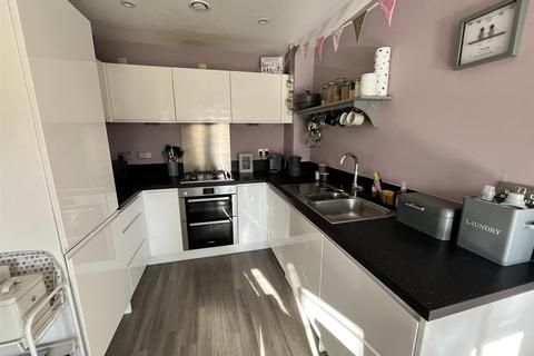 40 Cartmel Road, Daventry, NN11 2PP