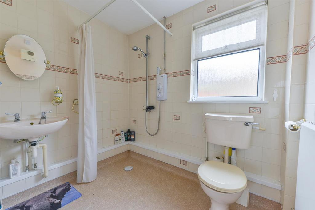 Crundale Way8.jpg