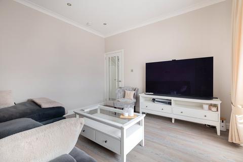 30 Atholl Drive, Giffnock, Glasgow, G46 6QR