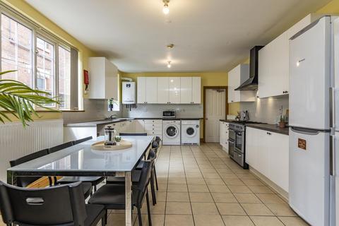undefined, Barrack Lane, Nottingham, NG7