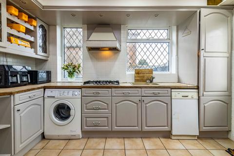 27 Bentinck Road, Carlton, Nottingham, NG4 3QD