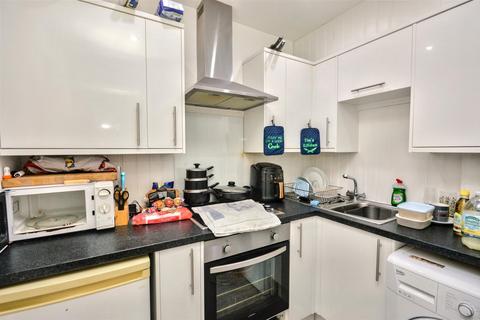 1 bedroom flat for sale, Langney Road, Eastbourne