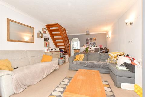 60 Glenfield Road, Dover, CT16 2AL