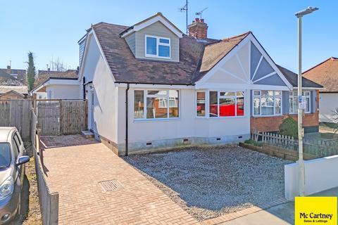 22 Wallace Crescent, Chelmsford, CM2 9QL
