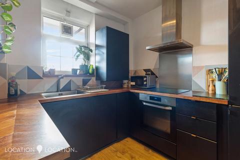 2 bedroom flat for sale, Stamford Hill, Chiltern House Stamford Hill, N16