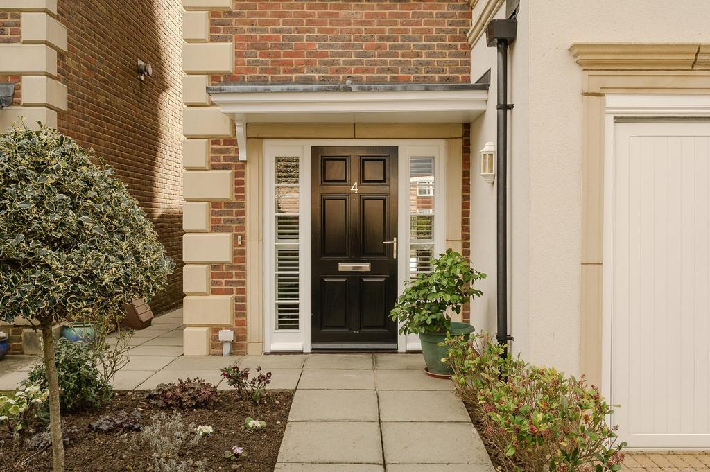 Semi Detached Town House