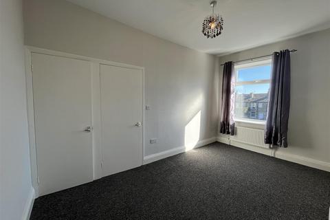 9 Temperance Field, Wyke, Bradford, BD12 9NR