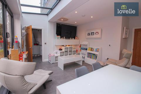 5 bedroom detached house for sale, The Riverbank, Louth LN11