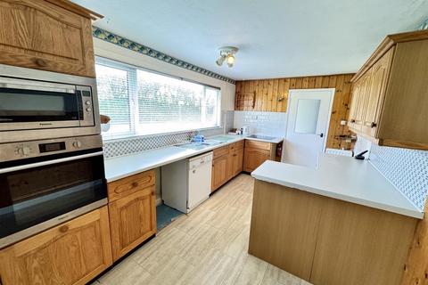 3 bedroom property with land for sale, Tynreithyn, Tregaron
