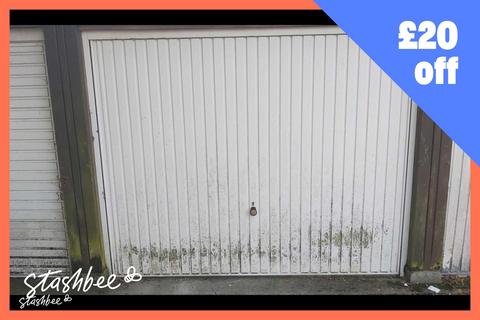 undefined, Blenheim Road, Maidenhead SL6