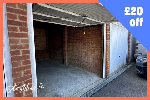 undefined, Plomer Avenue, Hoddesdon EN11