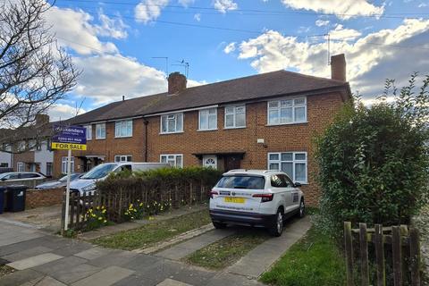 46 Hicks Avenue, Greenford, UB6 8EY