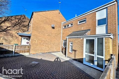 2 bedroom end of terrace house for sale, Saffron Gardens, The Meadows
