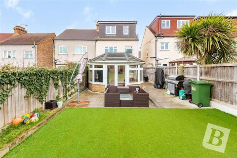 24 Park Crescent, Hornchurch, RM11 1BJ