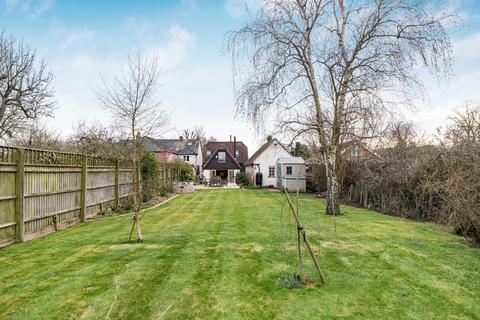 3 bedroom detached house for sale, Bulls Lane, Aylesbury HP18