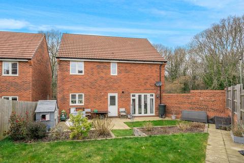 4 bedroom detached house for sale, Chiltern Crescent, Fair Oak, Eastleigh, Hampshire, SO50