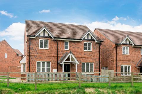 4 bedroom detached house for sale, Chiltern Crescent, Fair Oak, Eastleigh, Hampshire, SO50