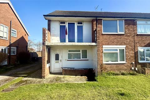 2 bedroom maisonette for sale, Keswick Gardens, Woodley, Reading, Berkshire, RG5