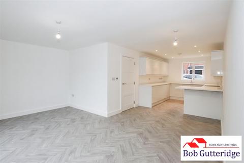 3 bedroom townhouse for sale, Heath Street, Newcastle, Staffs