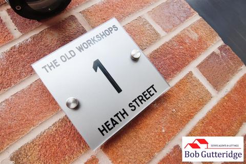 3 bedroom townhouse for sale, Heath Street, Newcastle, Staffs