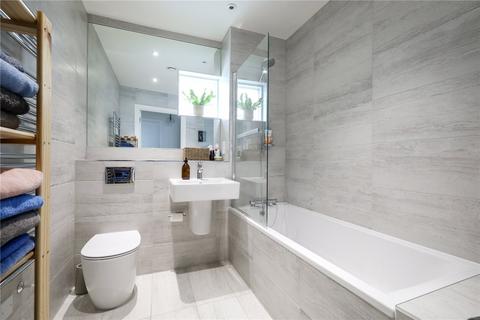 17, Relph Court Kenneth Way, Ealing, London, W5 2TS