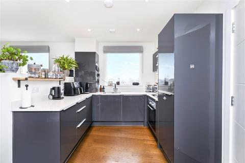 17, Relph Court Kenneth Way, Ealing, London, W5 2TS