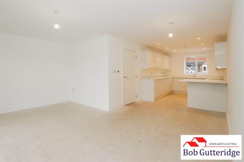 3 bedroom townhouse for sale, Heath Street, Newcastle, Staffs