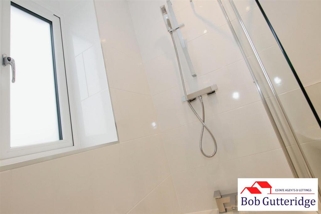 First floor family bathroom