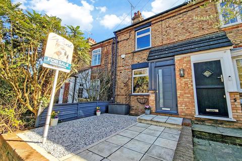 4 Button Street, Swanley, BR8 8DY