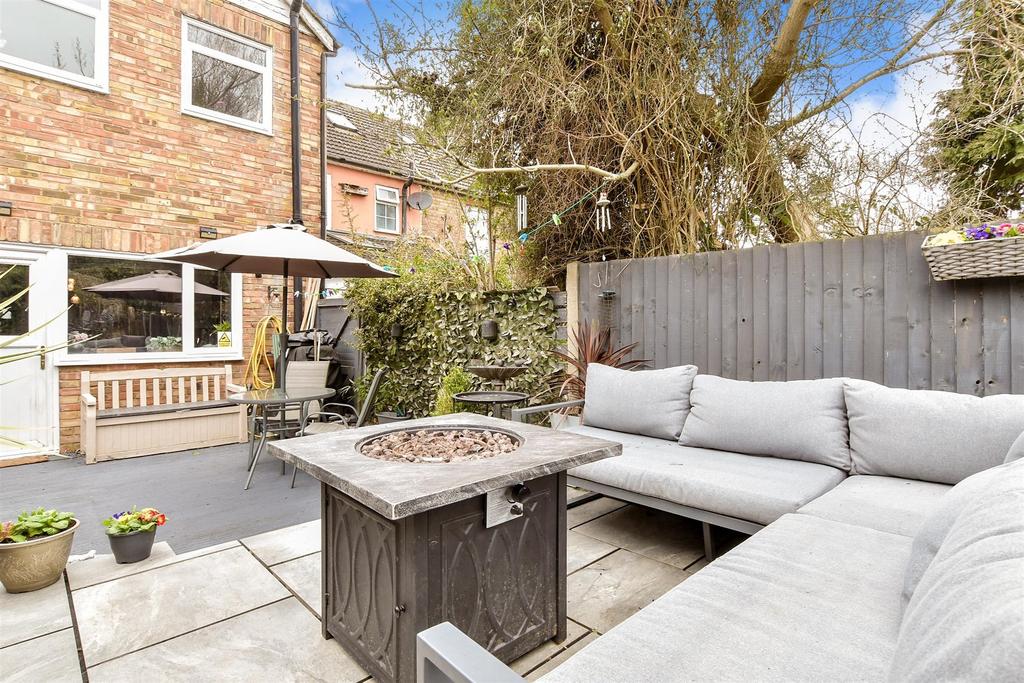 Patio / Decking