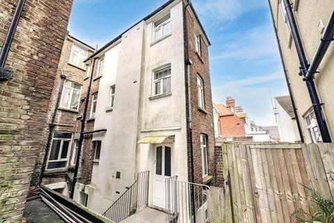 1 bedroom flat for sale, Grove Road, Eastbourne