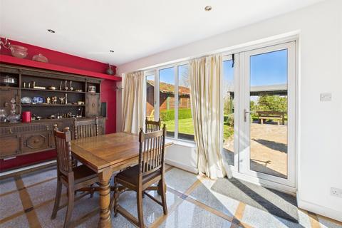4 Cherry Orchard, Staverton, Cheltenham, GL51 0TR