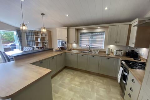 3 bedroom lodge for sale, Llanedwen, Llanfairpwllgwyngyll, Anglesey, LL61