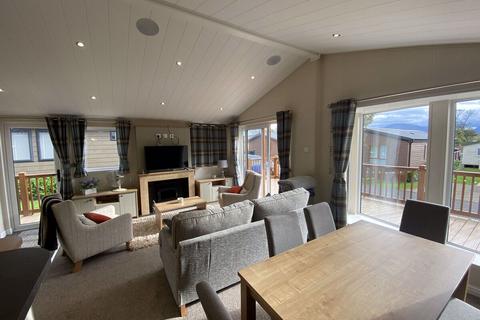 3 bedroom lodge for sale, Llanedwen, Llanfairpwllgwyngyll, Anglesey, LL61