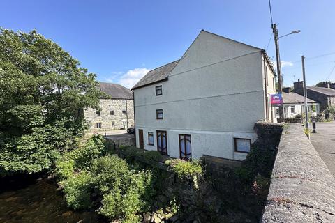 4 bedroom detached house for sale, Bontnewydd, Bontnewydd nr Caernarfon, Gwynedd, LL54