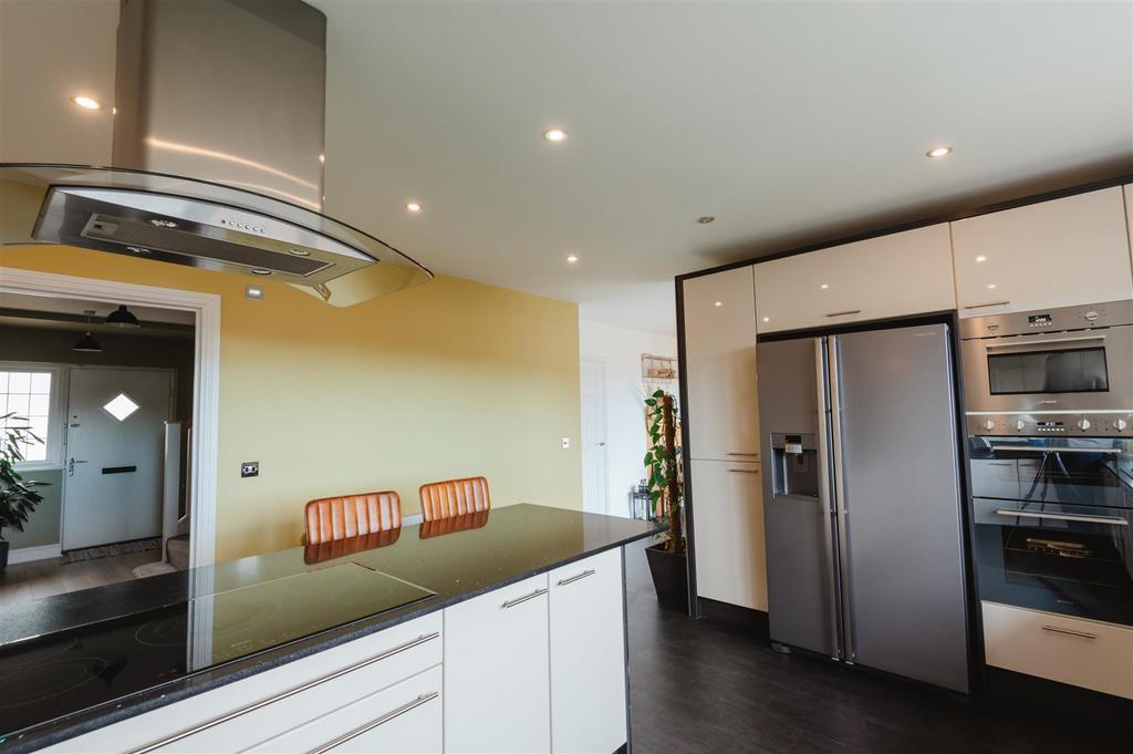 4 Clocherlee Place-34.jpg