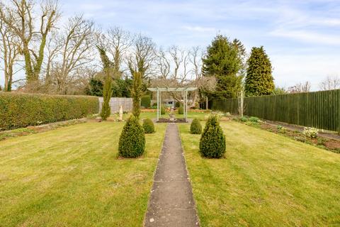4 bedroom detached bungalow for sale, Cold Overton Road, Langham