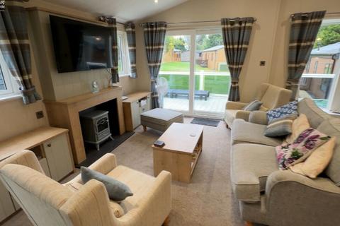 3 bedroom lodge for sale, Brynteg Holiday Park, Caernarfon, LL55