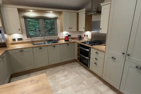 3 bedroom lodge for sale, Brynteg Holiday Park, Caernarfon, LL55
