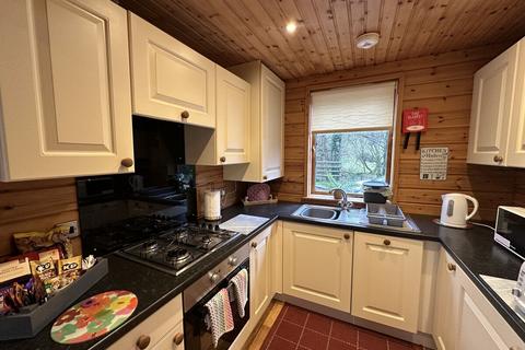 undefined, Lon Ganol, Llandegfan, Anglesey, LL59