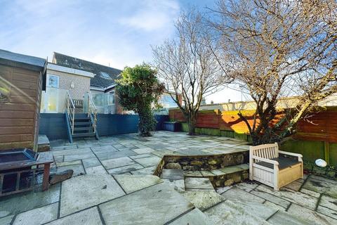 5 bedroom bungalow for sale, Tan Alltran Close, Holyhead, Anglesey, LL65