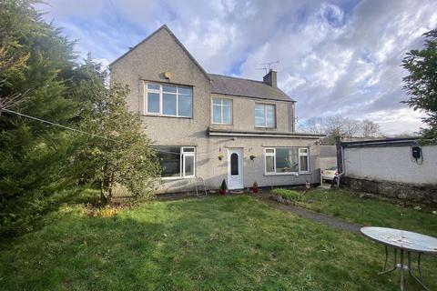 4 bedroom detached house for sale, Clai Road, Llangefni, Anglesey, LL77