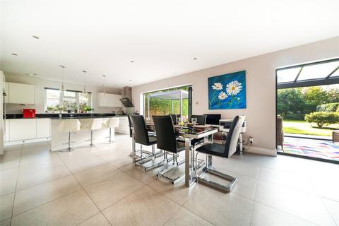 4 bedroom detached house for sale, Grayshott Road, Hampshire GU35